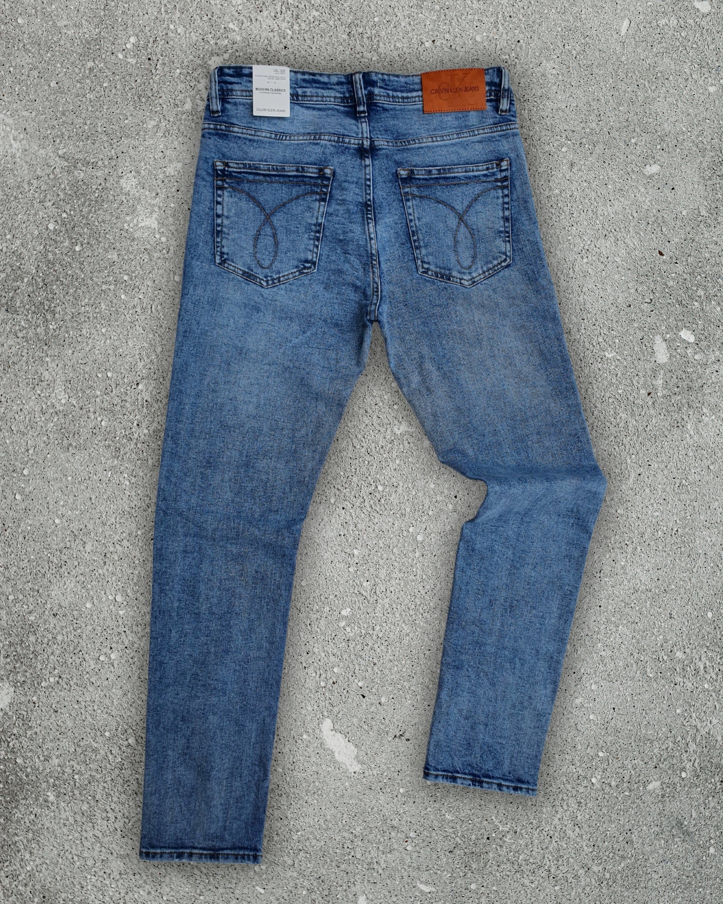 Jean Calvin Klein 438A