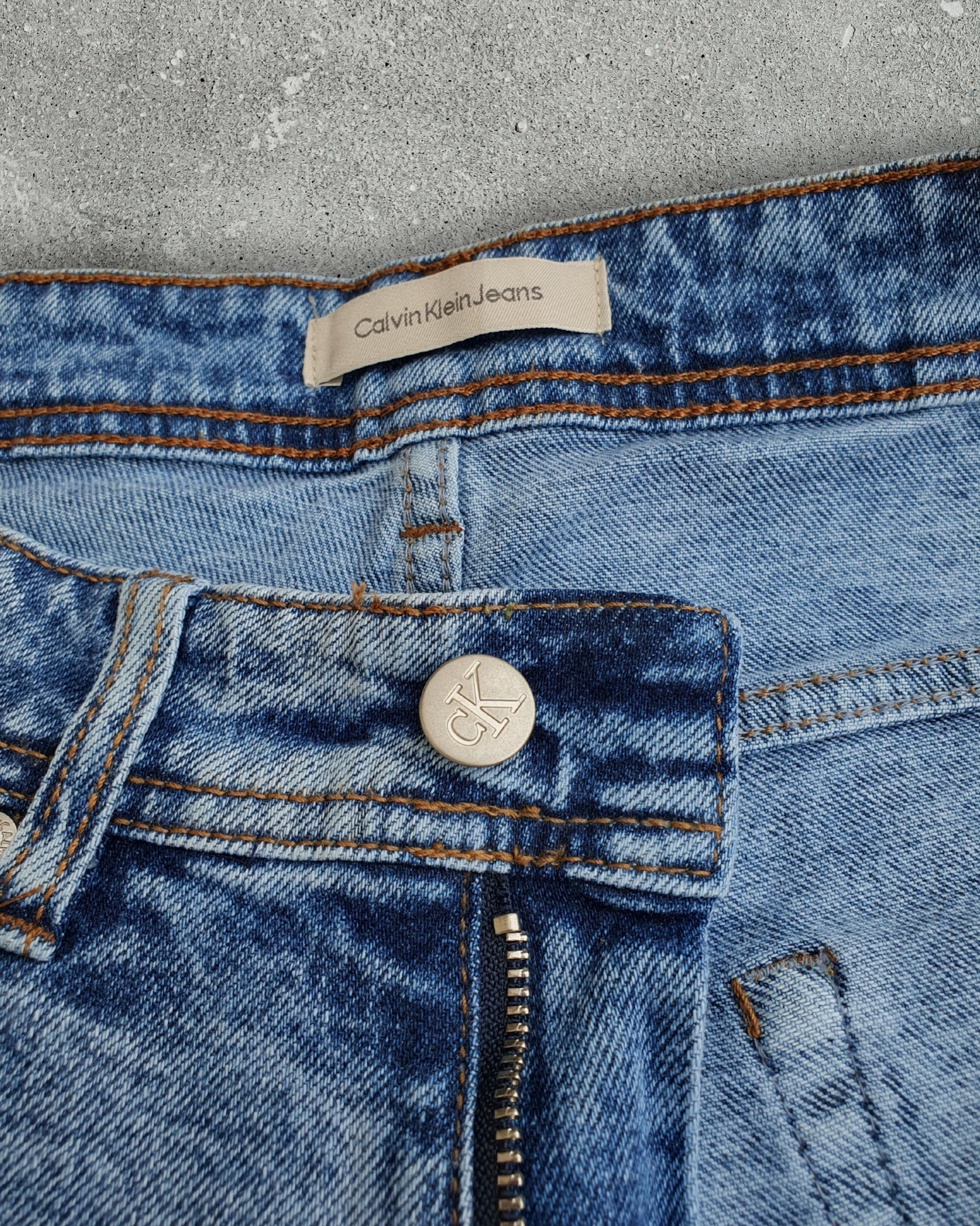 Jean Calvin Klein 438A