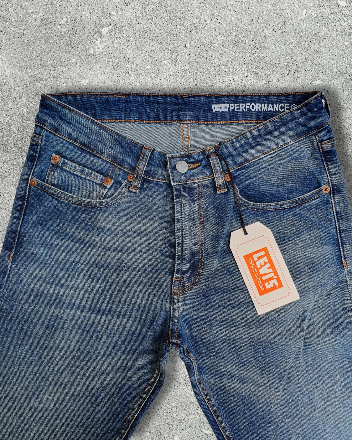 Jean Levi's 424