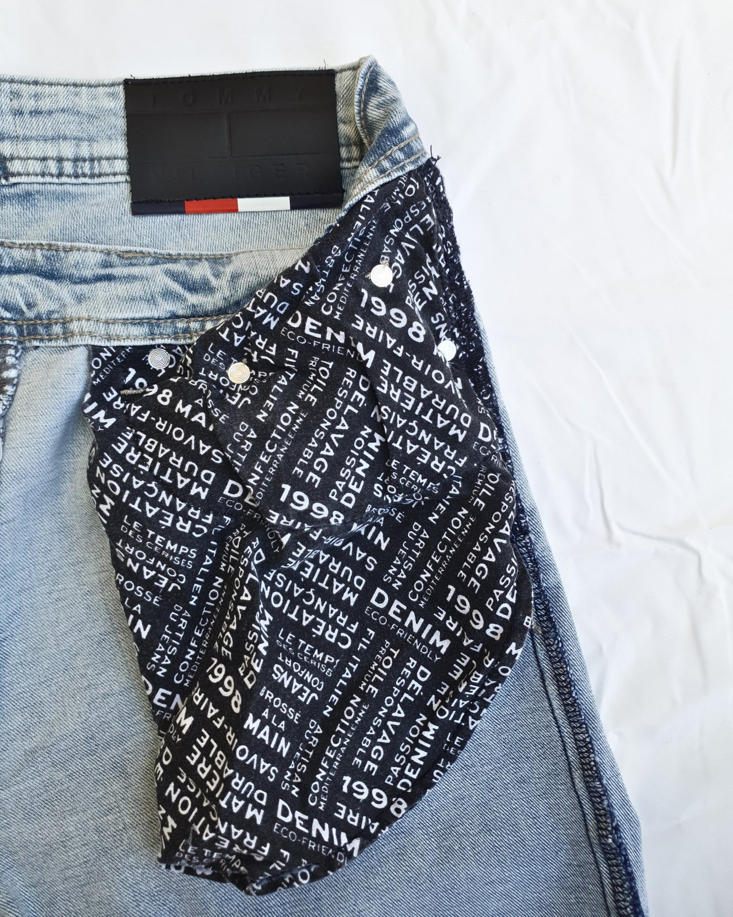 Jean Tommy Jeans 461B Gris Blanc